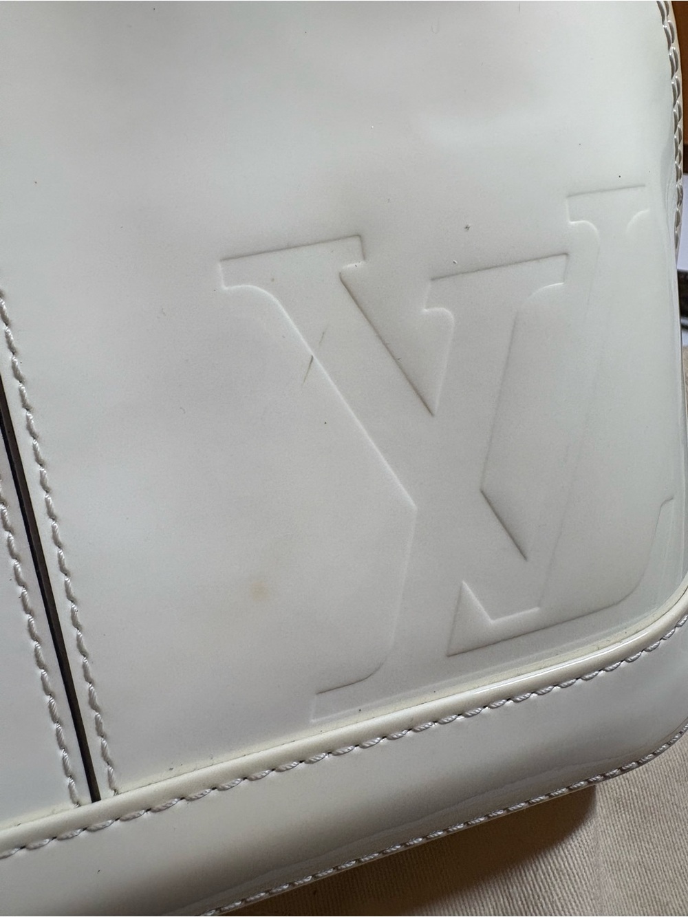 Louis Vuitton White Vernis Alma BB - Picture 8 of 11